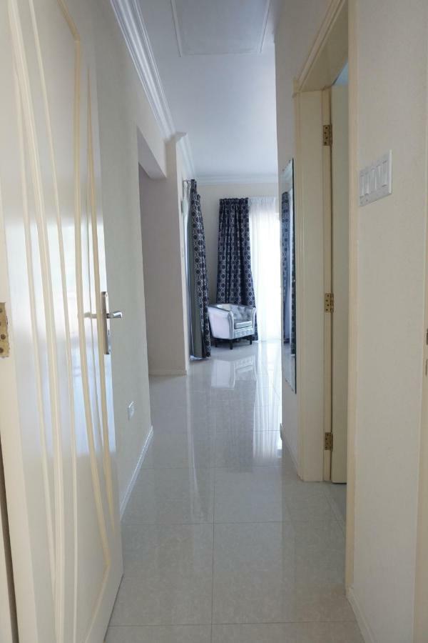 Self Contained Apartment With Private Kitchen Higher Heights, Barbados 크리스트 처치 외부 사진