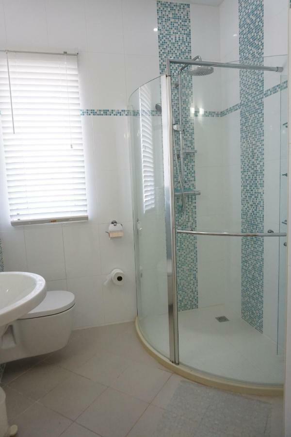 Self Contained Apartment With Private Kitchen Higher Heights, Barbados 크리스트 처치 외부 사진