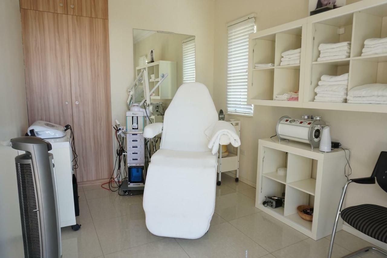 Self Contained Apartment With Private Kitchen Higher Heights, Barbados 크리스트 처치 외부 사진